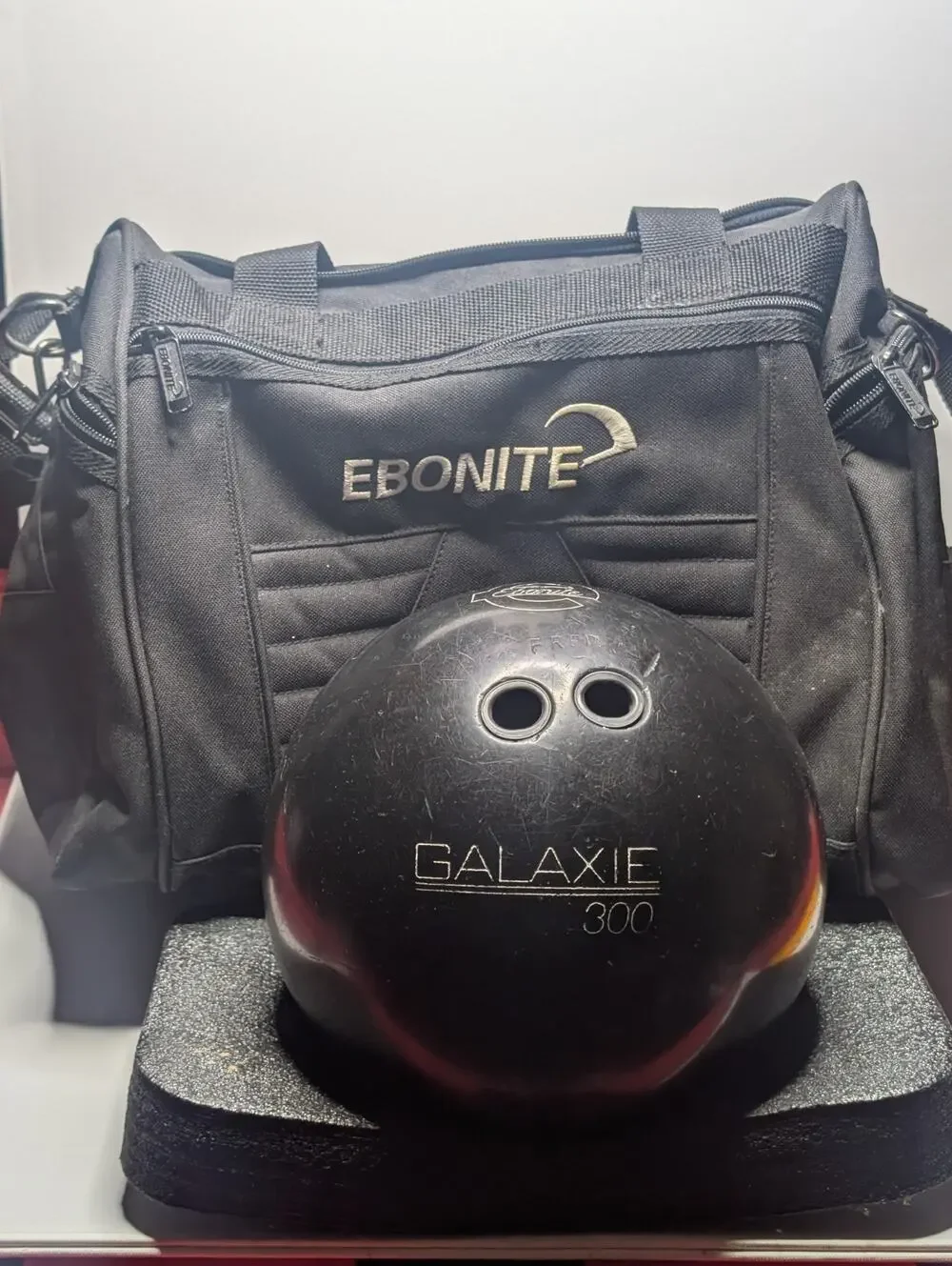 Ebonite Galaxie 300 Bowling Ball & Single Ball Tote Bag Black 91F8819